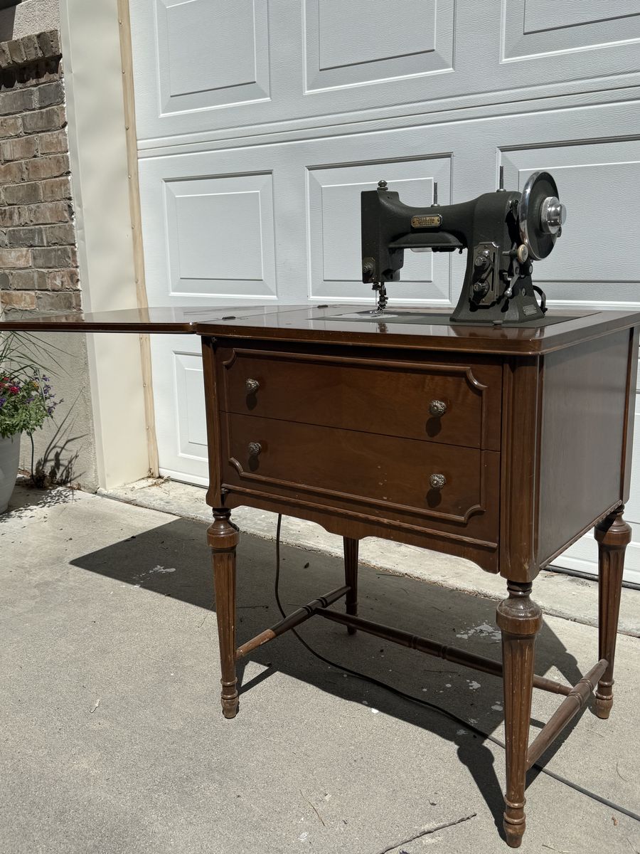 Antique White Sewing Machine in Cabinet