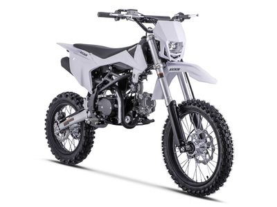 NEW Kickin 125cc Dirt Bike 125