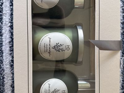 HD Designs Fresh Cut Eucalyptus Scented Candle, Reed Diffuser & Room Spray Gift Set