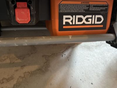 Tile saw
