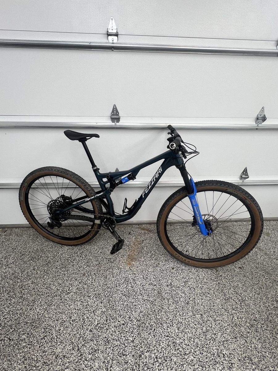 Fezzari (Ari) Signal Peak Mountain Bike - size M