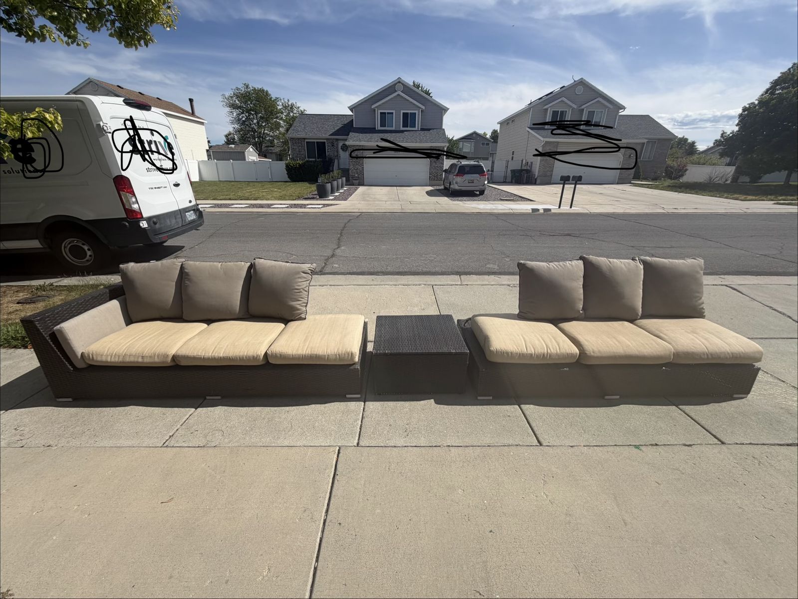 Modern Wicker Patio Lounge Set w/ Table premium cushions and pillows