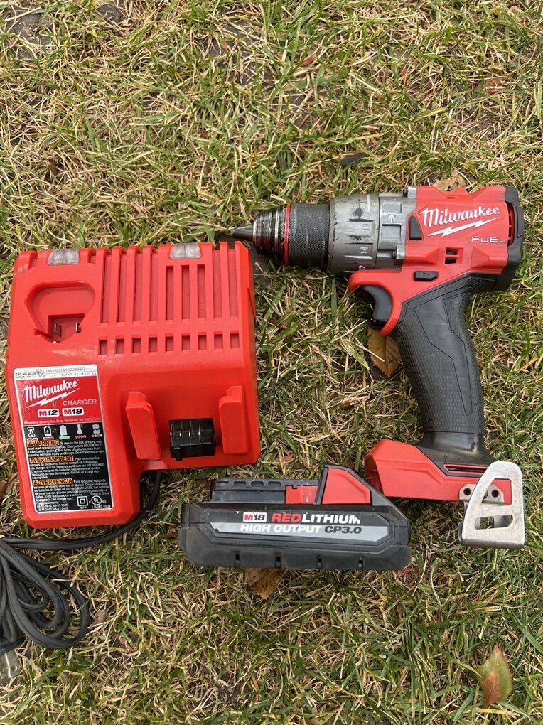 Milwaukee HAMMER DRILL /DRIVER 1/2