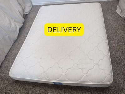 DELIVERY - SERTA LUXURY - 8 inch CLEAN King Mattress - GOOD CONDITION