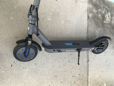 80% off NEW IN THE BOX Vibe ride explorer electric scooter 19 mph E SCOOTER