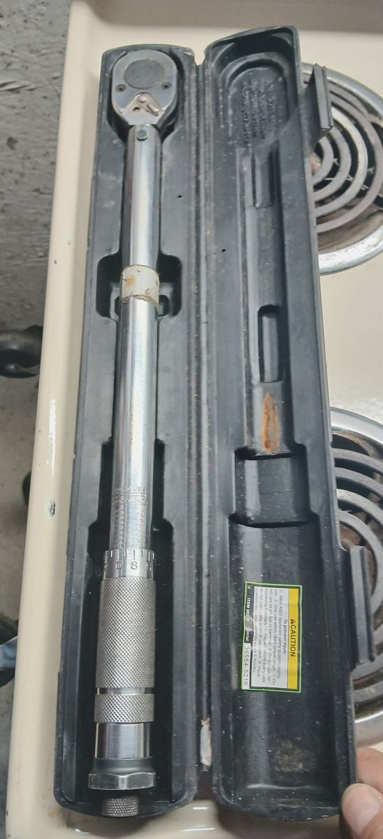 Pittsburgh 1/2 inch Drive 10-to-150 Ft-Lb. Click Torque Wrench with Hard Storage Case