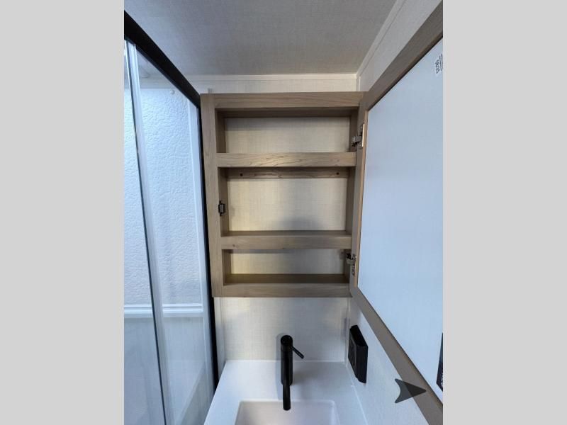Main image 22