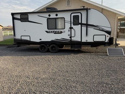 Prime Time Tracer LE Ultra-Lite Travel Trailer