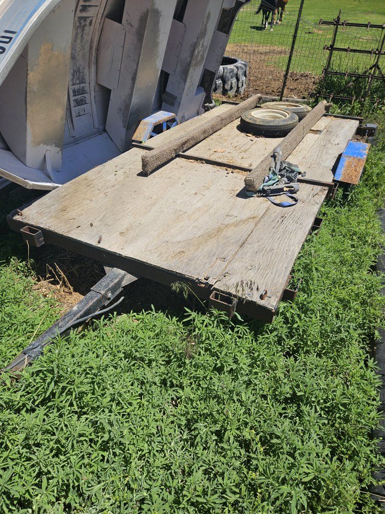 Main image 6