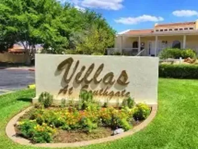 Villa at Southgate (ST, George Ut.)