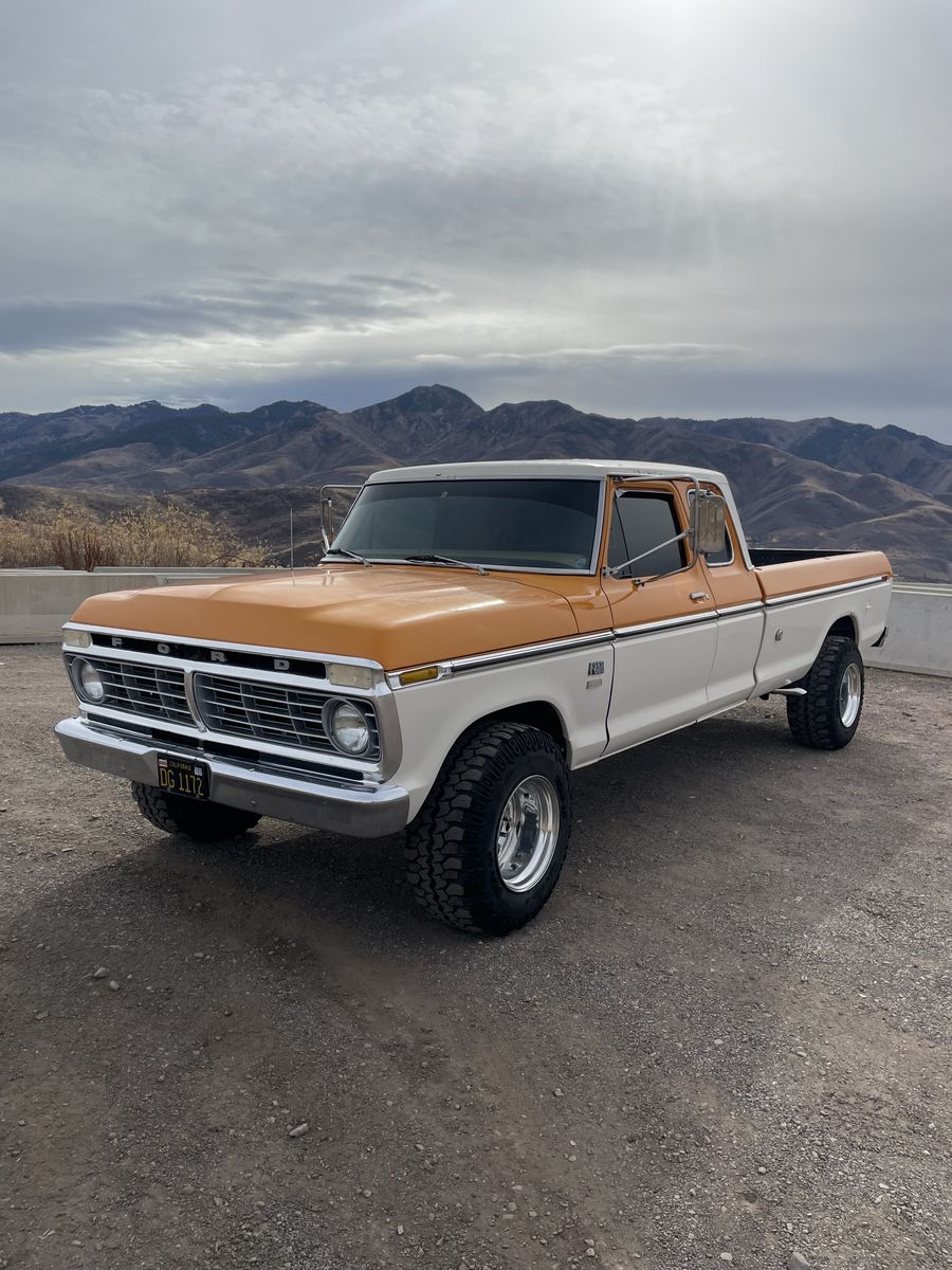 1976 Ford F-250 