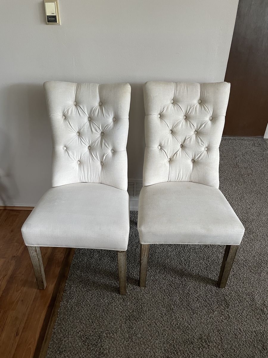 Accent Chairs