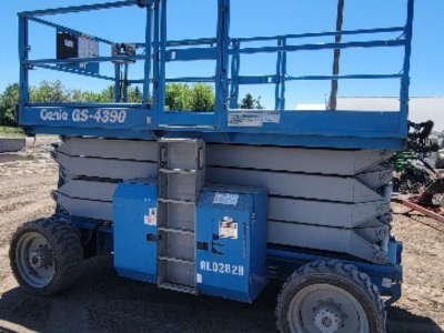 Genie Scissor Lift