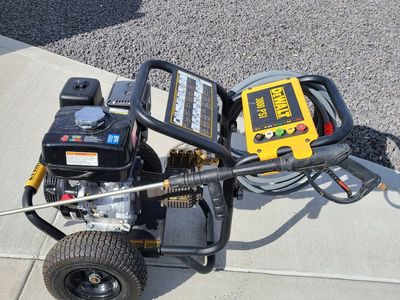 DeWalt gas pressure washer 3800 psi 3.5 gpm