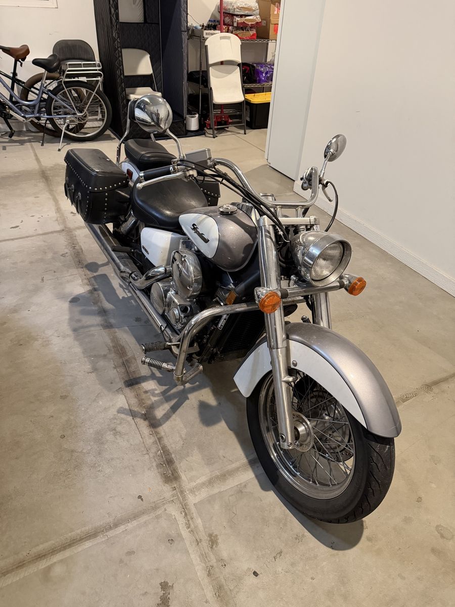 2006 Honda Shadow VT750 with 7,000 miles