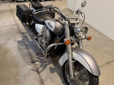 2006 Honda Shadow VT750 with 7,000 miles