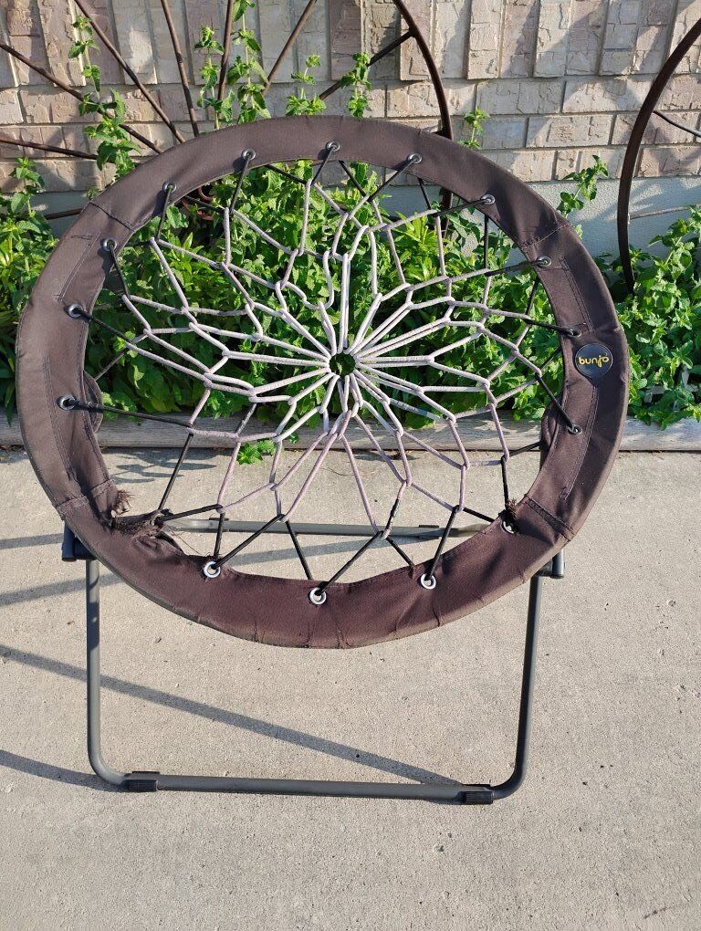 Bunjo Basketball Return Receiver Retriever 30" tall 32.5" wide