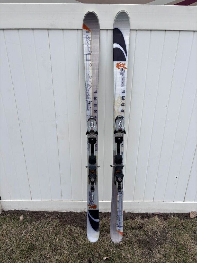 Salomon TenEighty Spaceframe Skis