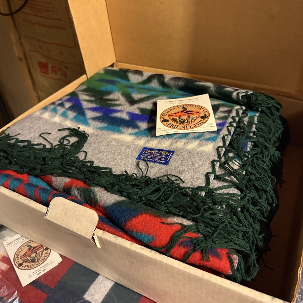 NEW Rare Pendleton Beaver State Pillow & Shawls Blanket - Fringed, Native American Inspired Pattern, NWT