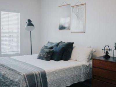 I’m selling me lease at Wolverine crossing in Orem Utah!! Private master with private bathroom! Can be shared or not!