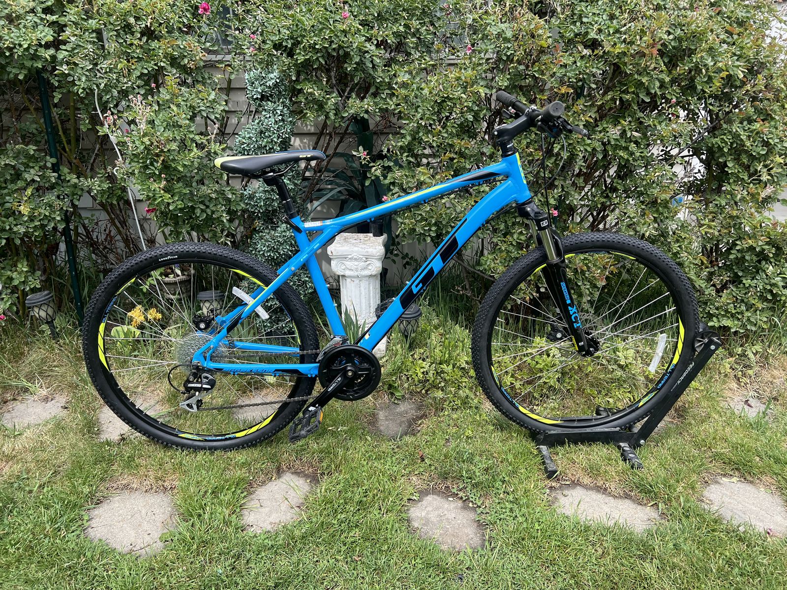 Gt Aggressor Pro Mountain Bike