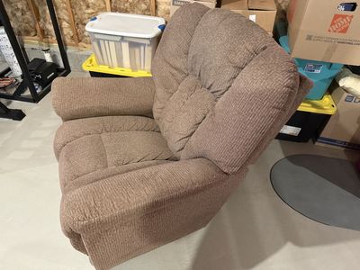 Comfortable Brown Fabric Recliner Armchair with Wooden Handle