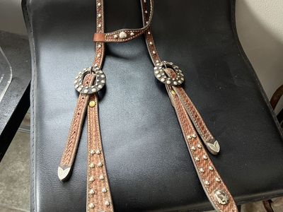 Show headstall