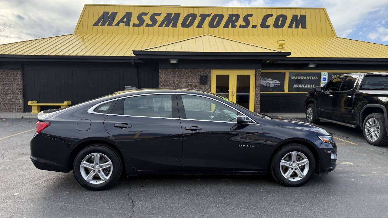 2022 Chevrolet Malibu LS Fleet