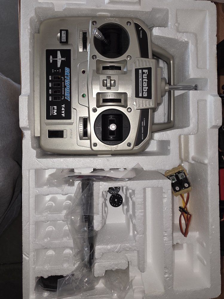 Main image 4