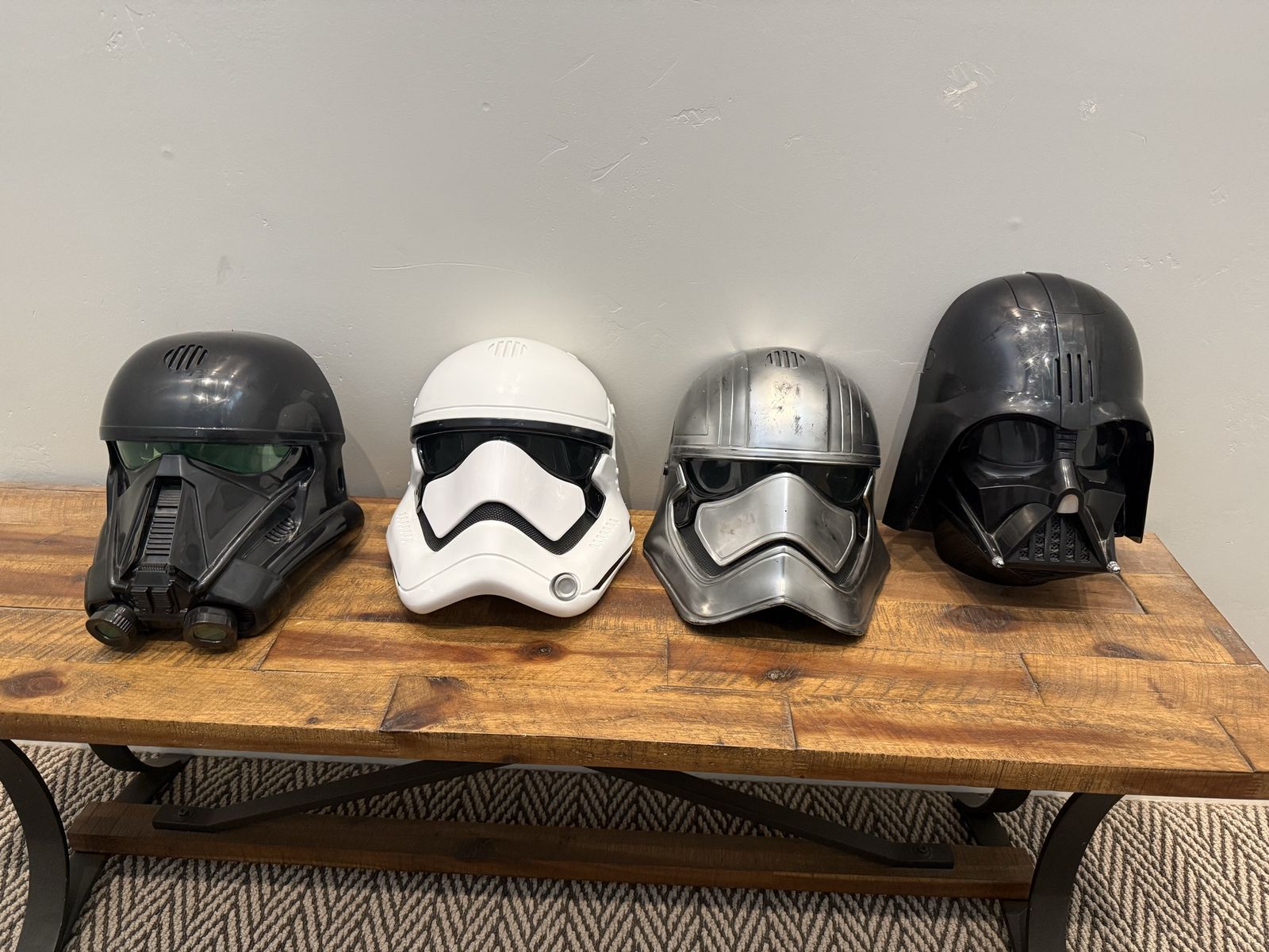 Star Wars Voice Changer Helmet Mask Lot of 4