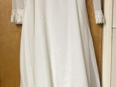 Vintage Wedding Dress never Worn