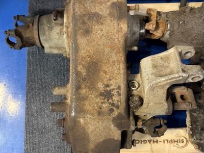 Dana 300 Transfer Case – Short Output (Jeep CJ) – Hard to Find