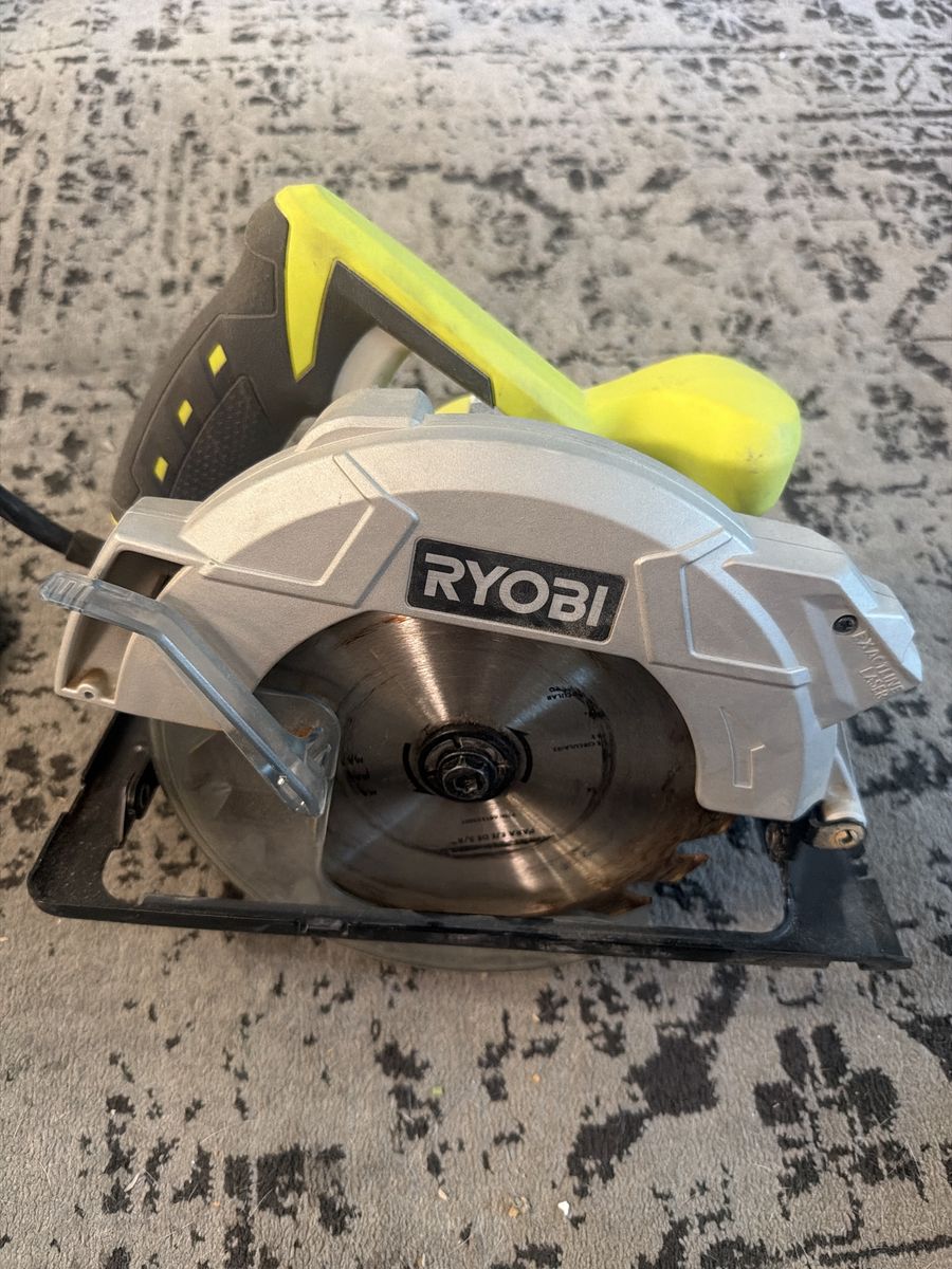 Ryobi 7-1/4 in. 14 Amp Corded Circular Saw CSB135L with Laser Guide