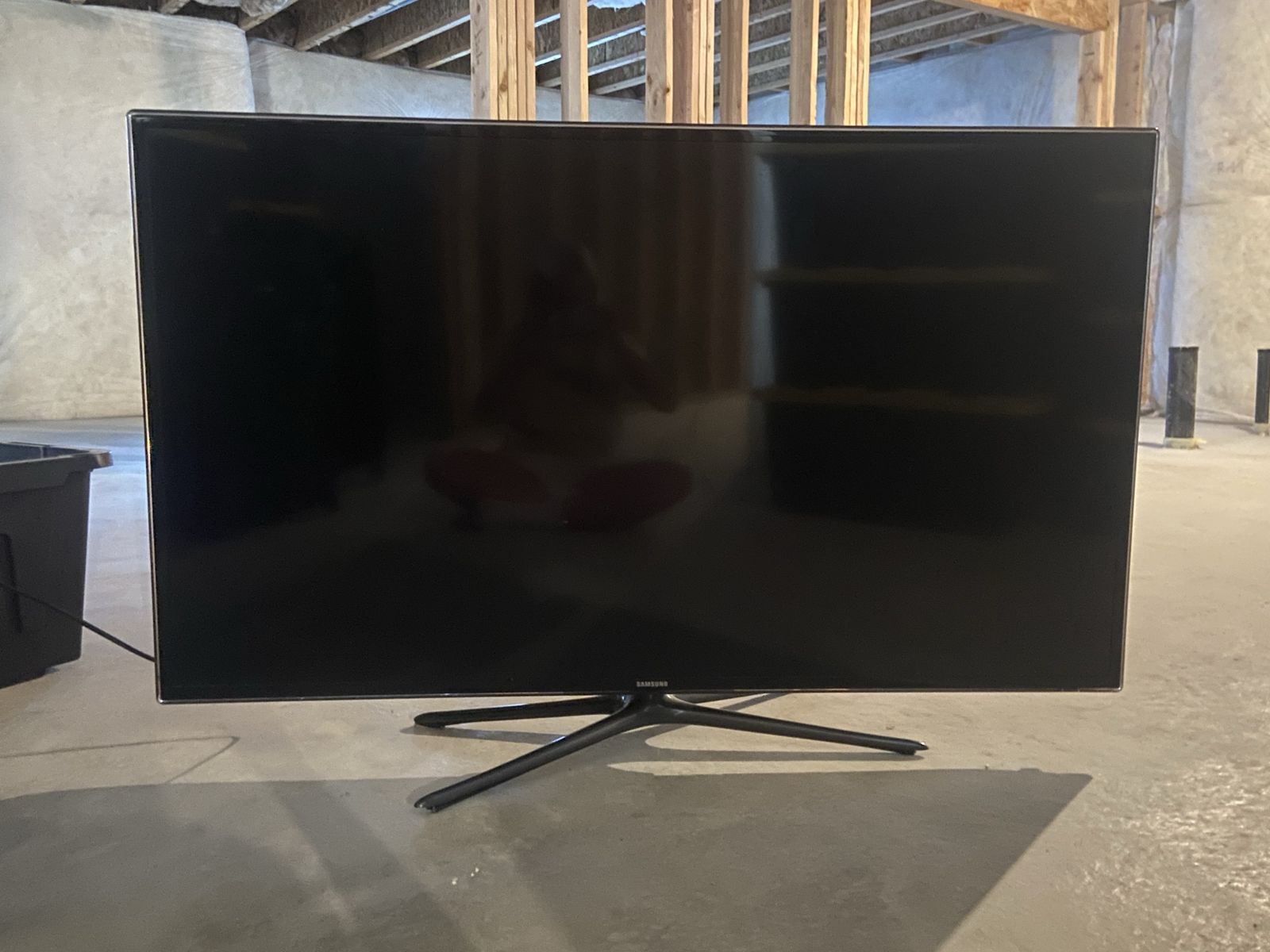 Samsung 65’ TV
