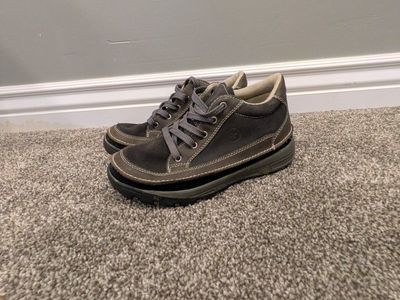 Swiss Gear SB6711 Gray/Brown Leather US Size 4 Shoes