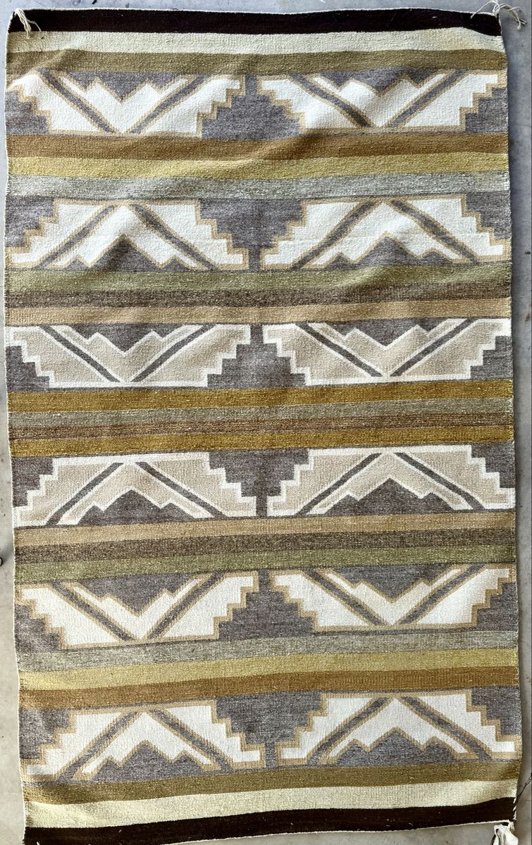 Authentic Navajo Rug from Noteh Dineh in Cortez, CO 50x85