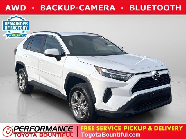 2024 Toyota RAV4 LE
