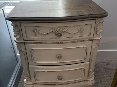 3 Drawer Nightstand