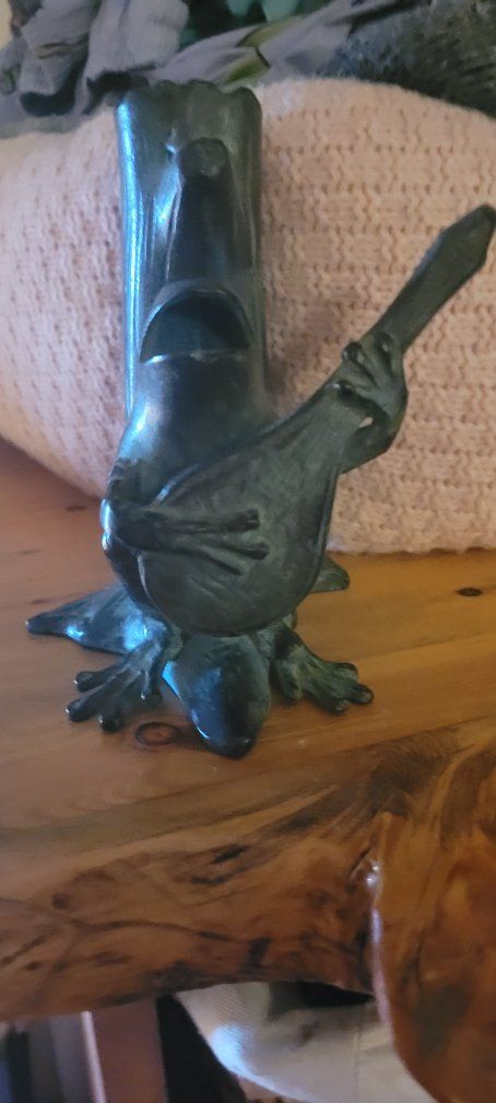Main image 2