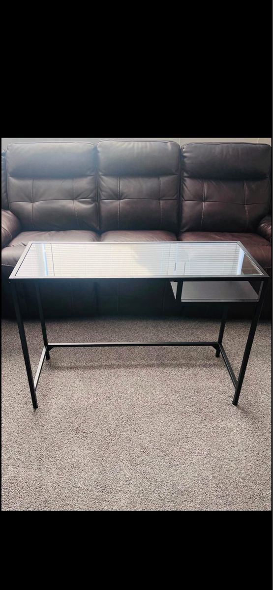 IKEA VITTSJÖ Laptop Table