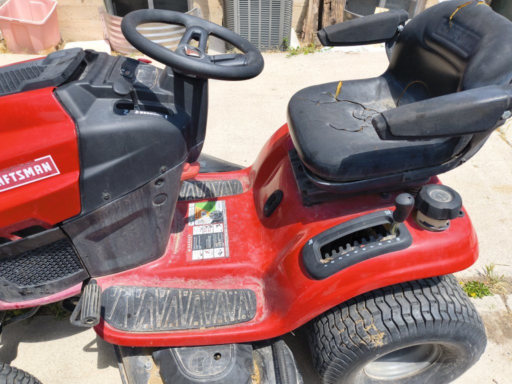 Craftsman 48inch riding lawnmower