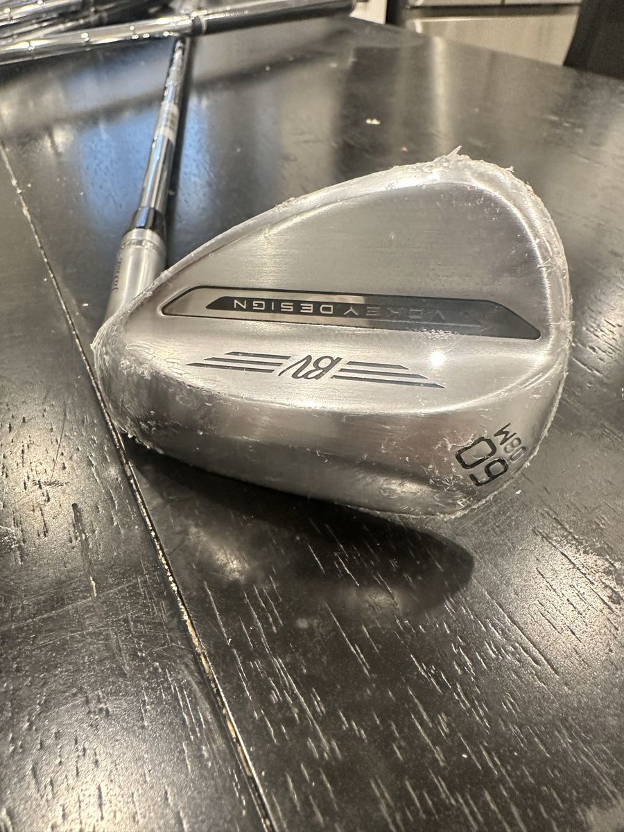 Titleist Vokey Design SM11 60 degree 08M wedge 