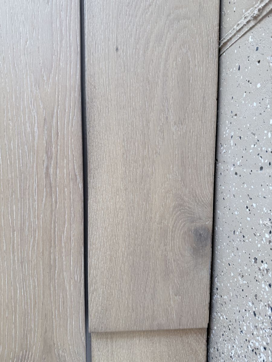 Engineered Wood Flooring - Oak, 7.5" x 1/2" x RL, 2mm Wear Layer (GS05) - 34.79 sq ft/ctn