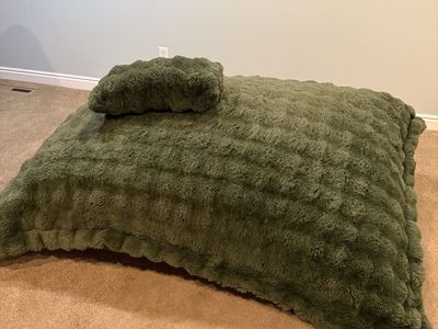 Giant beanbag