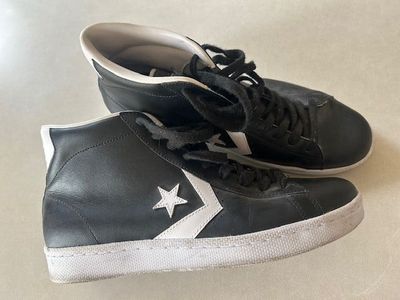 Like New Converse Shoes