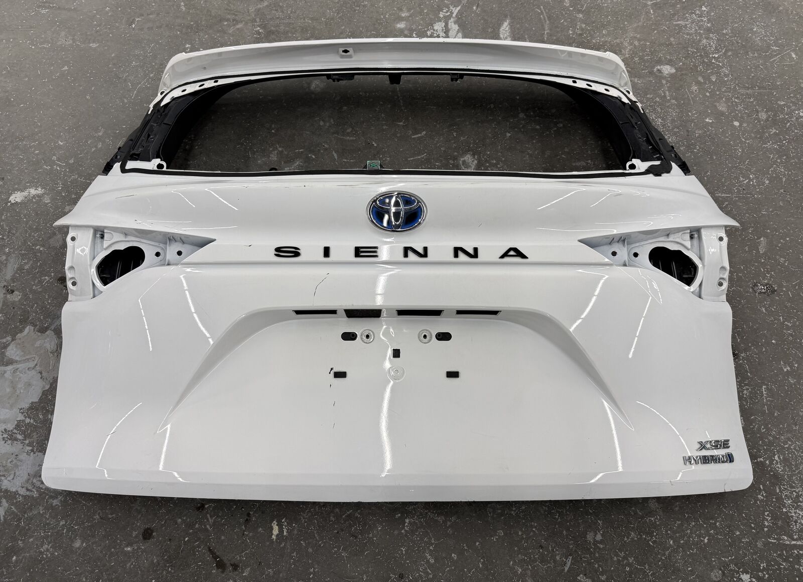 2021-2025 Toyota Sienna Liftgate