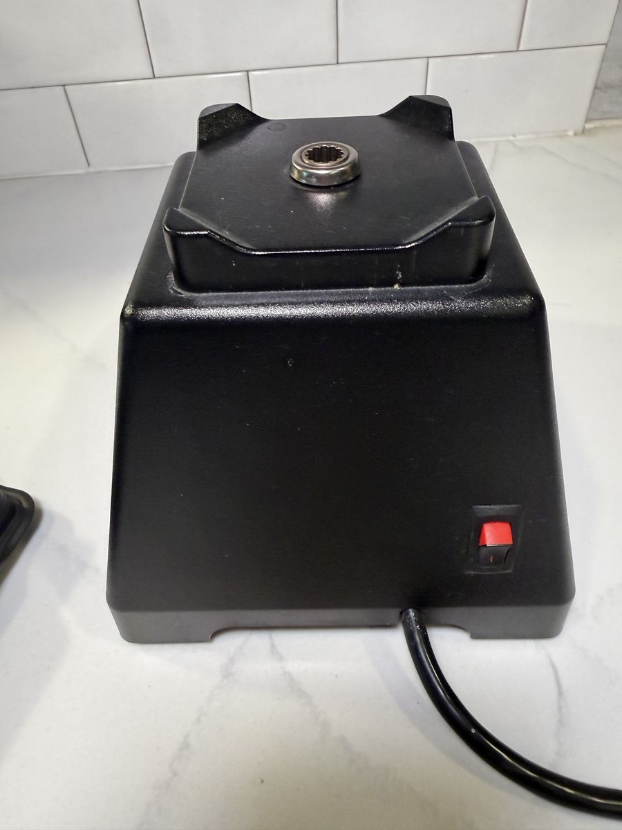 Main image 7