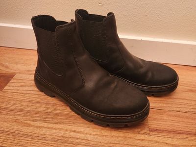 Mens Doc Martens Size 12 Chelsea Boots