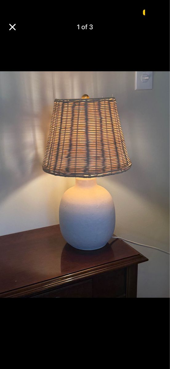 Modern Ceramic Table Lamp with Woven Rattan Shade
