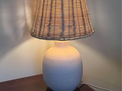 Modern Ceramic Table Lamp with Woven Rattan Shade